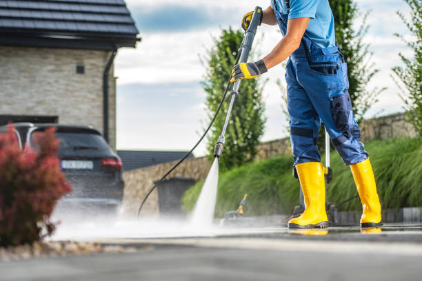 Best Spring Cleaning  in Saxonburg, PA